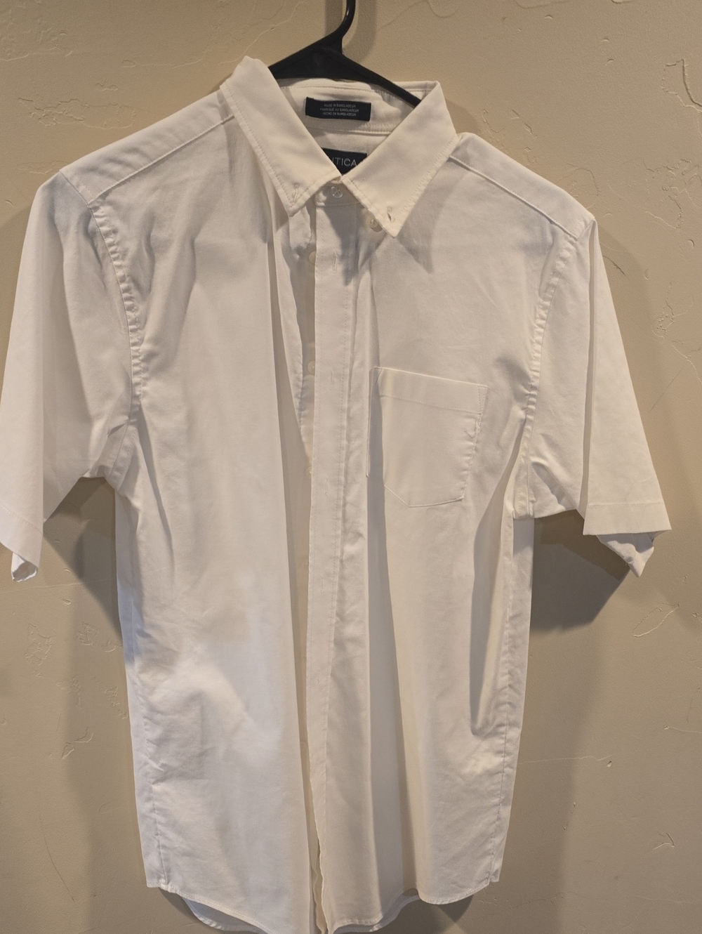3-Nautica White Short-Sleeve Button-Down Shirts